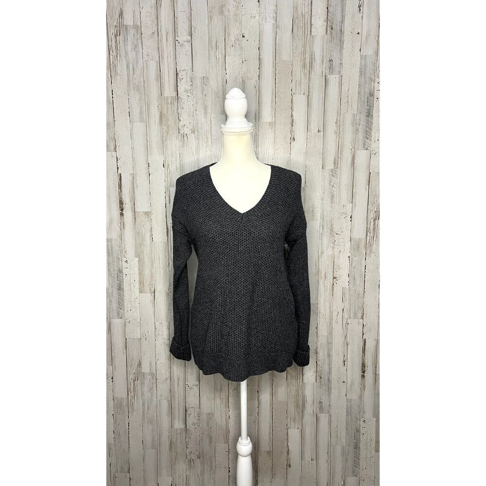 Banana Republic Women's V-Neck Knit Gray Pullover Sweater Size Small